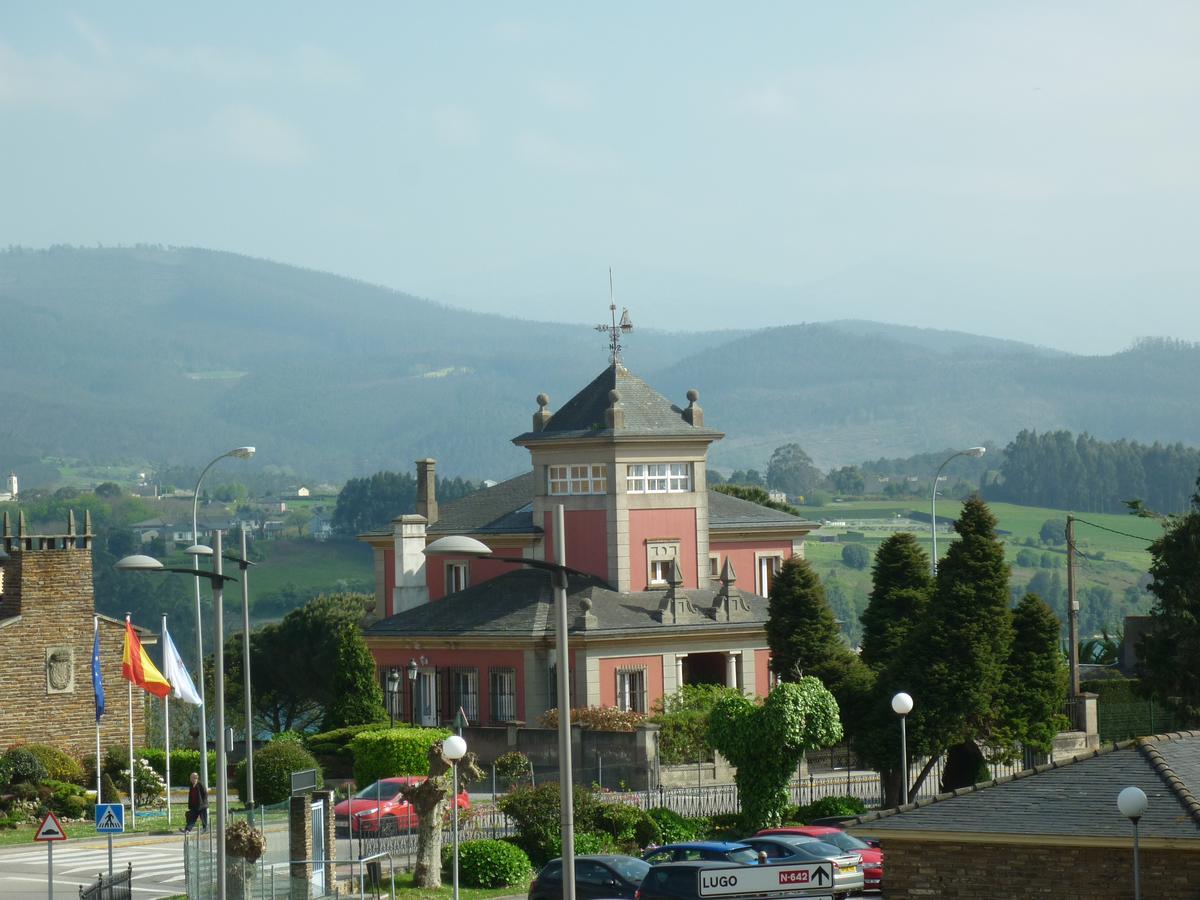 Hotel Villa De Ribadeo Exterior photo